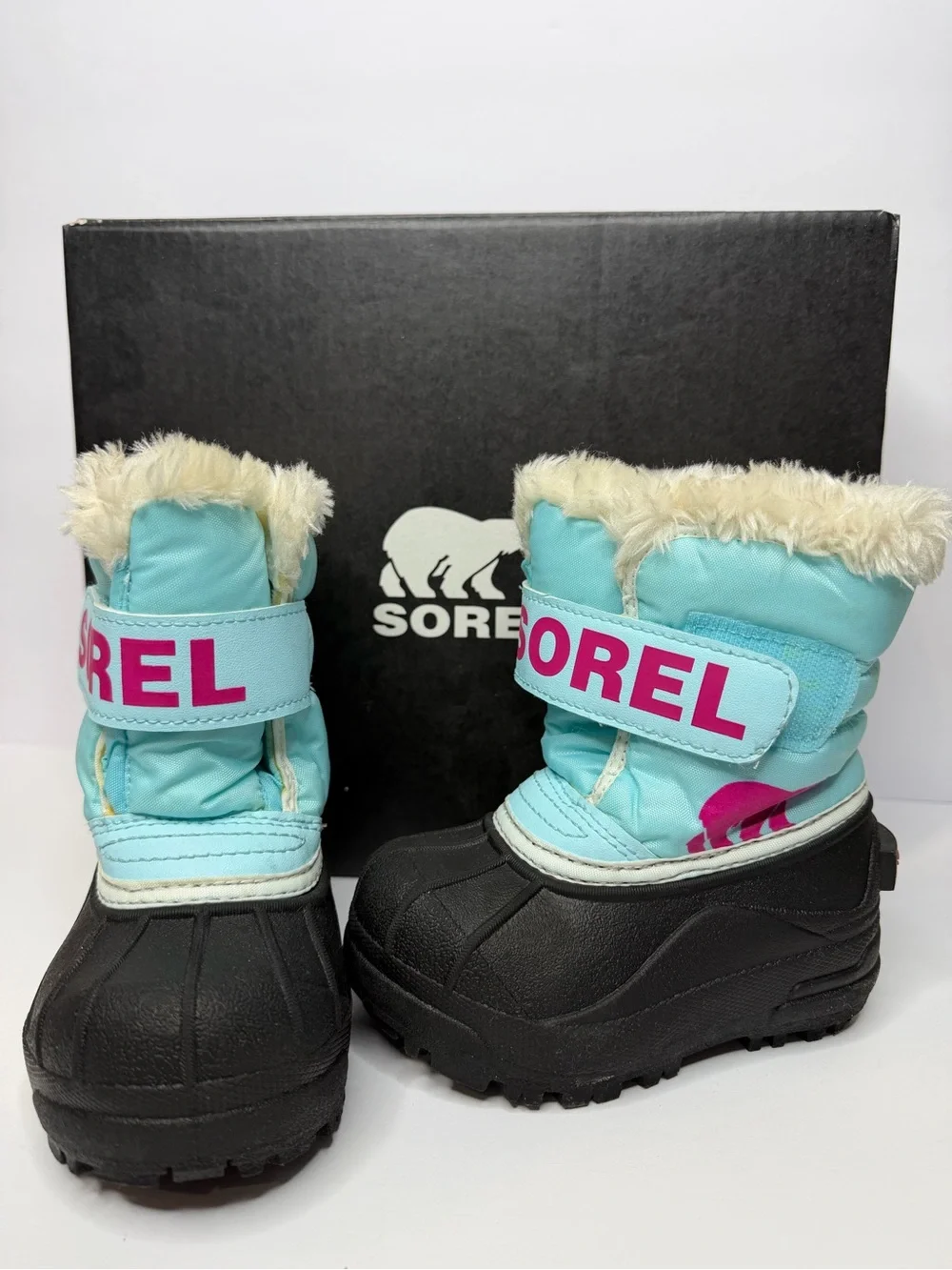 *Pre-Loved* Sorel Girls Aqua Blue and Pink Winter Boots with Faux Fur Cuff